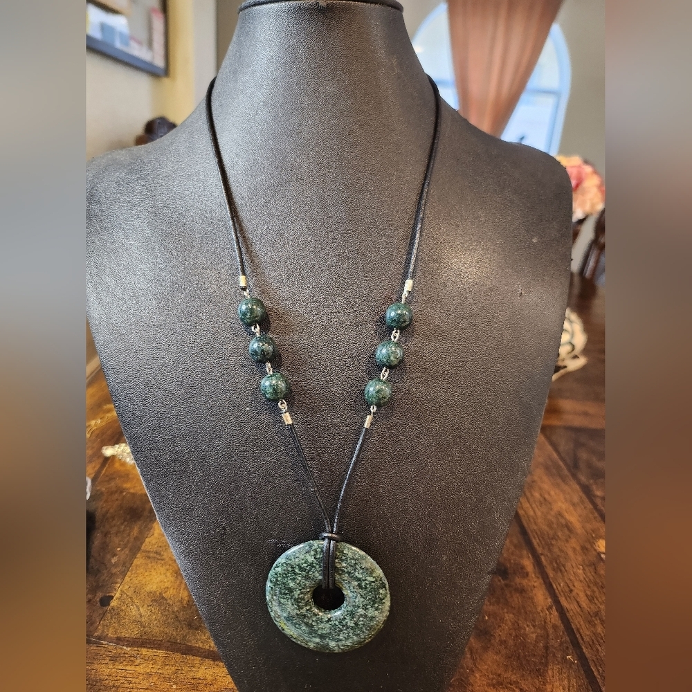 925 Sterling Silver leather necklace with green stones